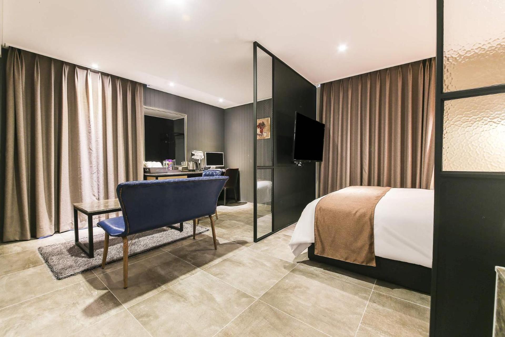 Docking Hotel Gimpo Phòng bức ảnh