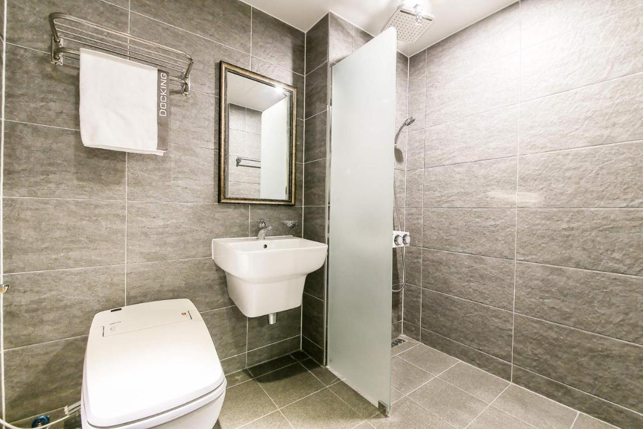 Docking Hotel Gimpo Ngoại thất bức ảnh