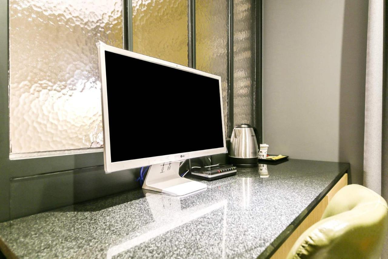 Docking Hotel Gimpo Ngoại thất bức ảnh