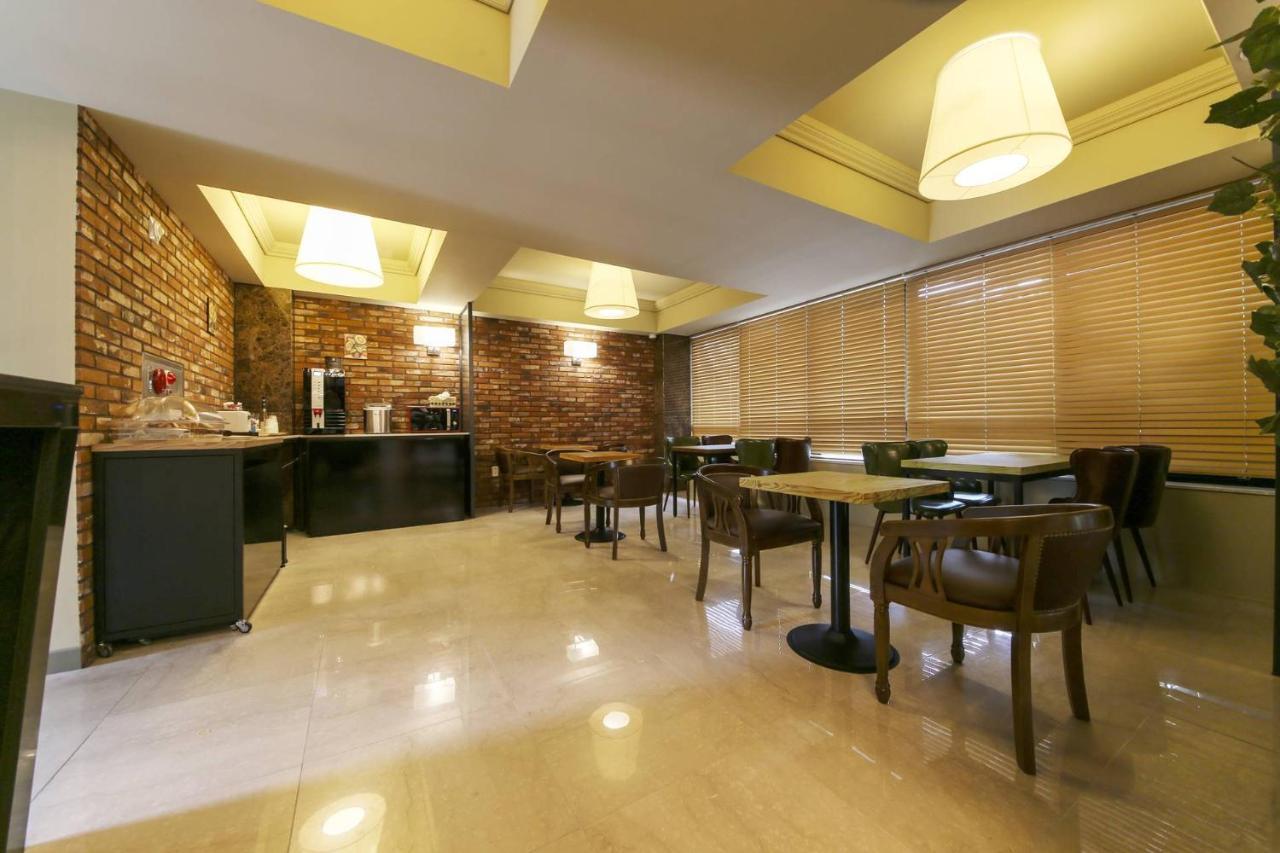 Docking Hotel Gimpo Ngoại thất bức ảnh
