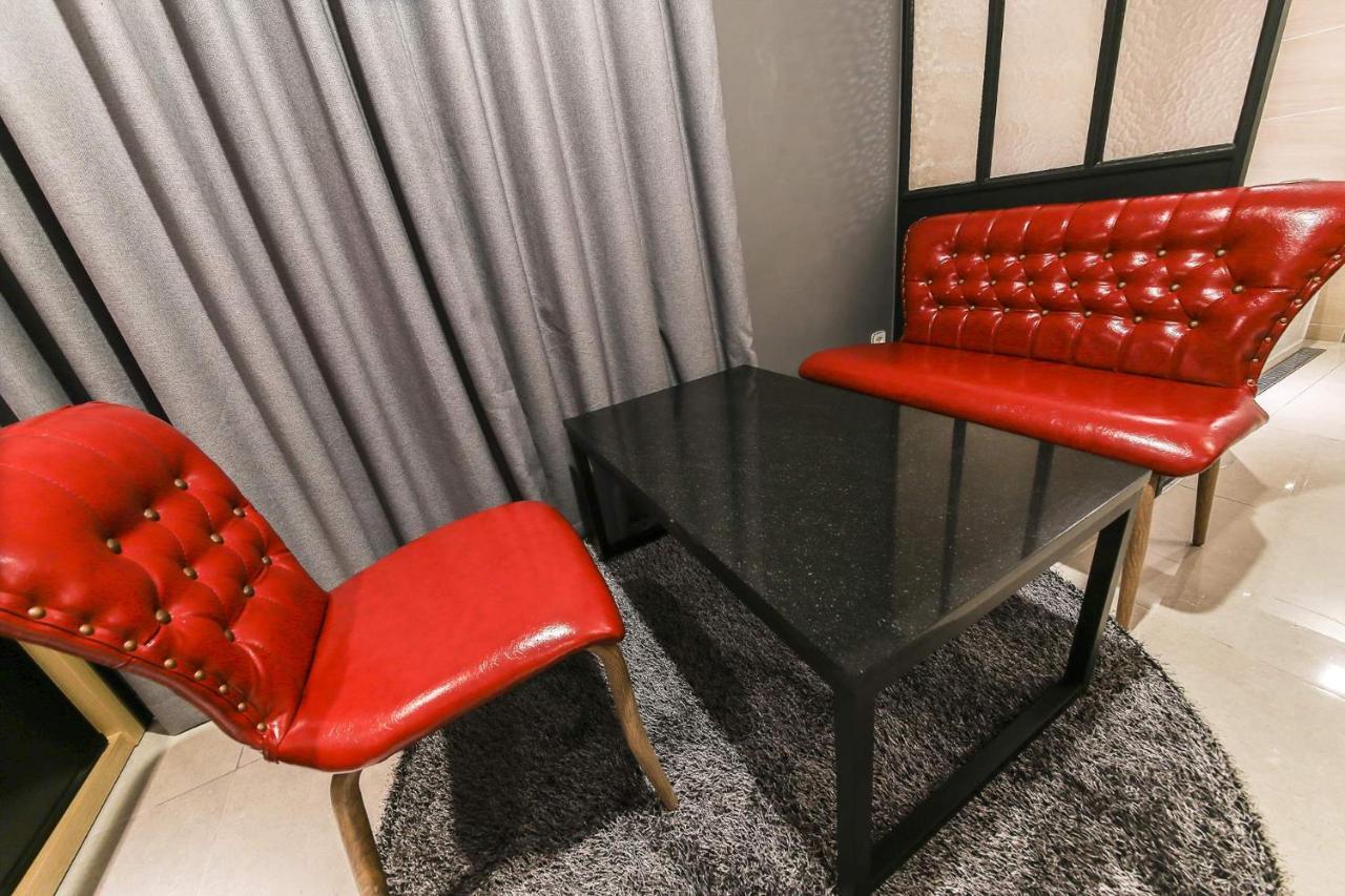 Docking Hotel Gimpo Ngoại thất bức ảnh