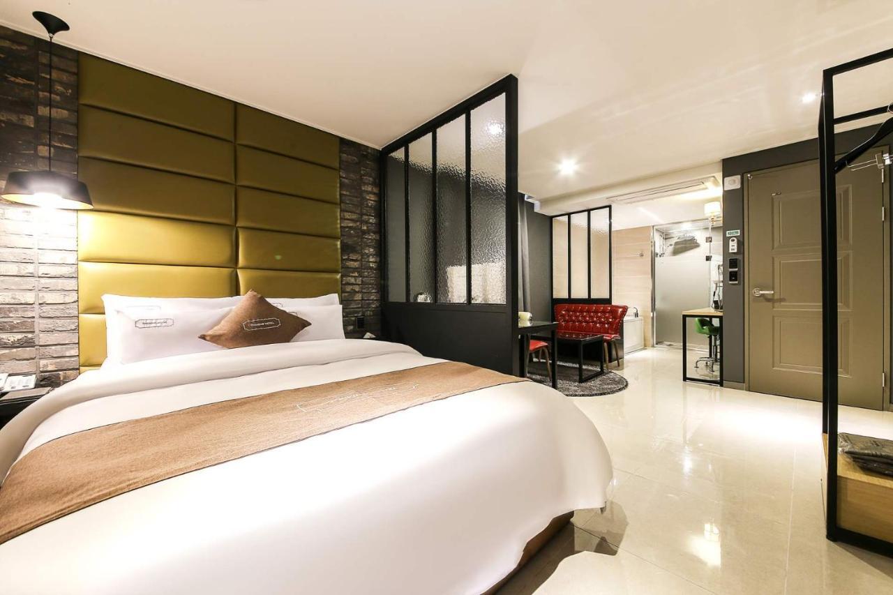 Docking Hotel Gimpo Ngoại thất bức ảnh