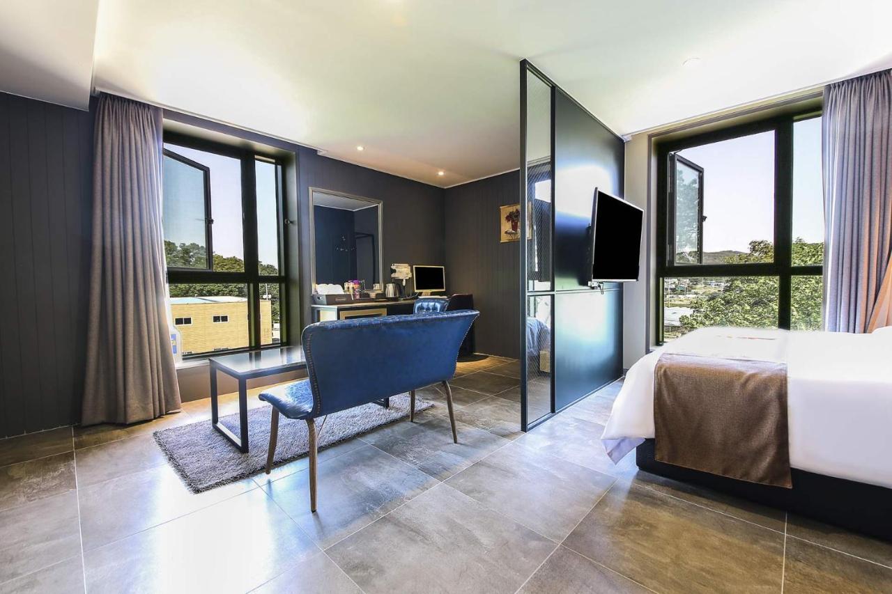 Docking Hotel Gimpo Ngoại thất bức ảnh