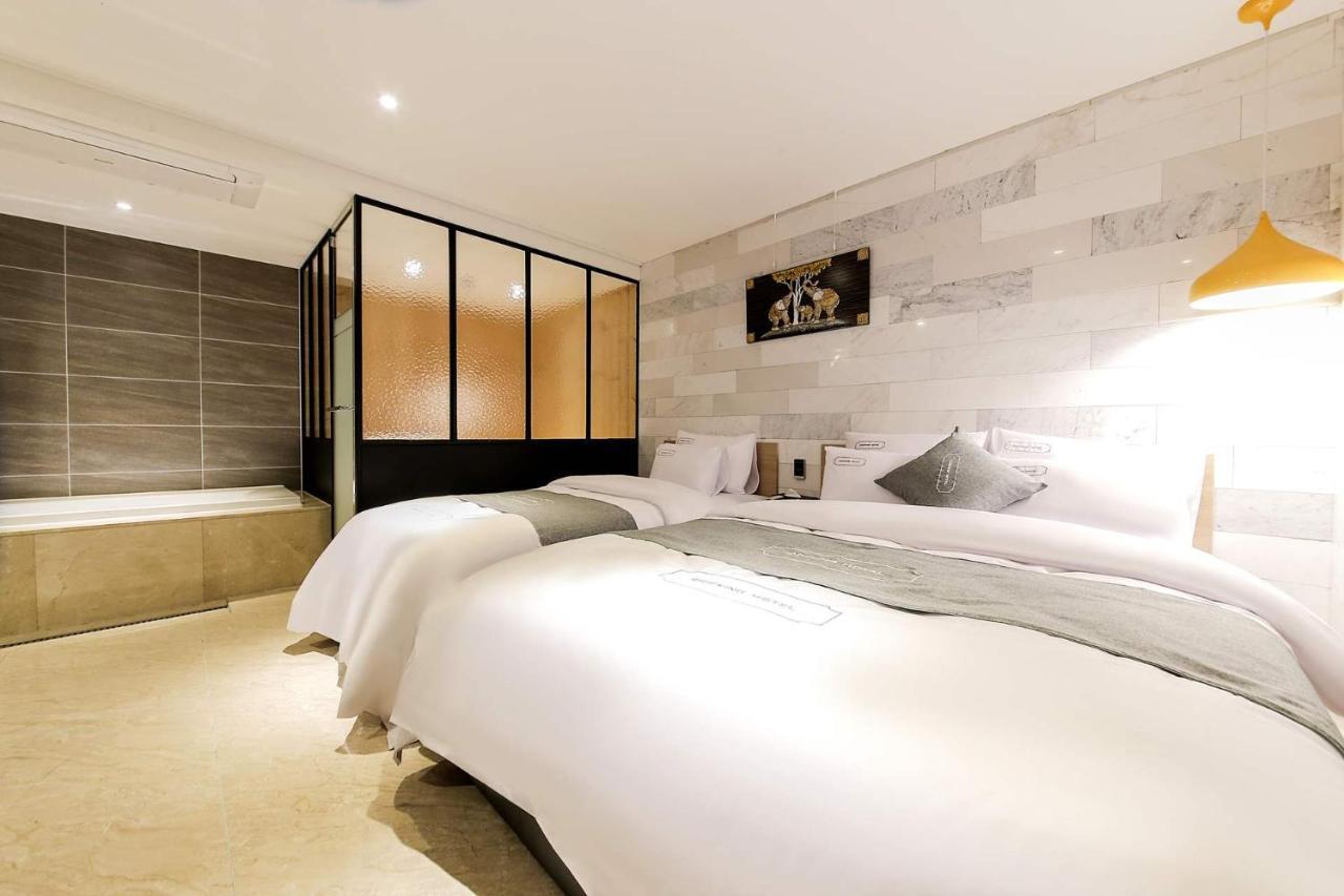 Docking Hotel Gimpo Ngoại thất bức ảnh
